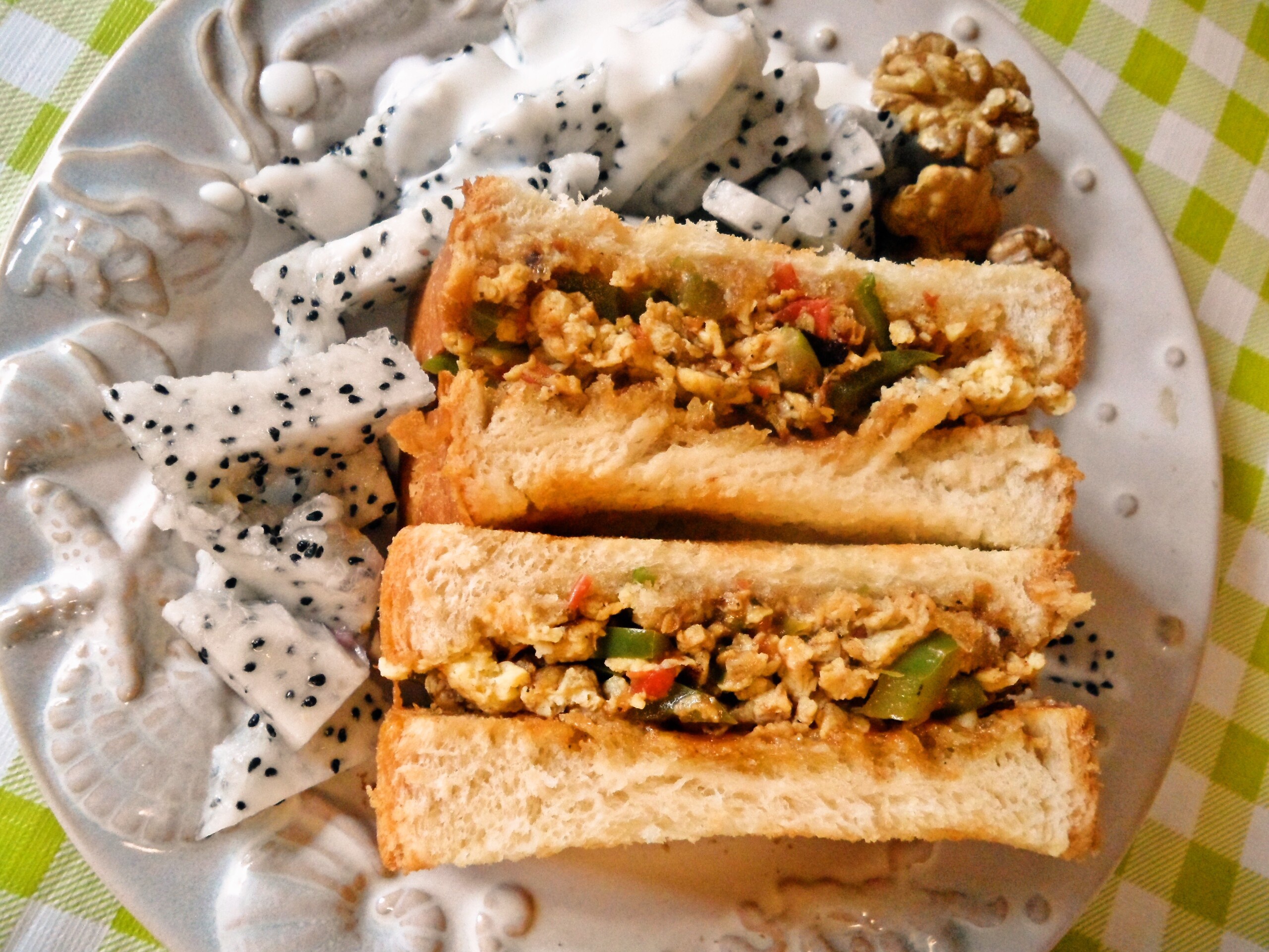 什锦炒蛋三明治