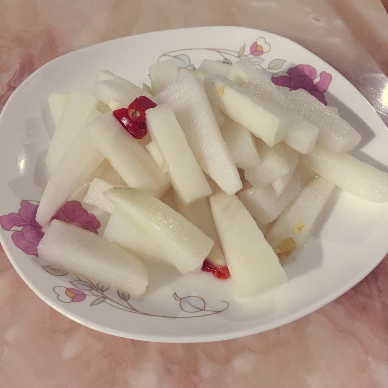 阿愣儿做的爽口腌萝卜