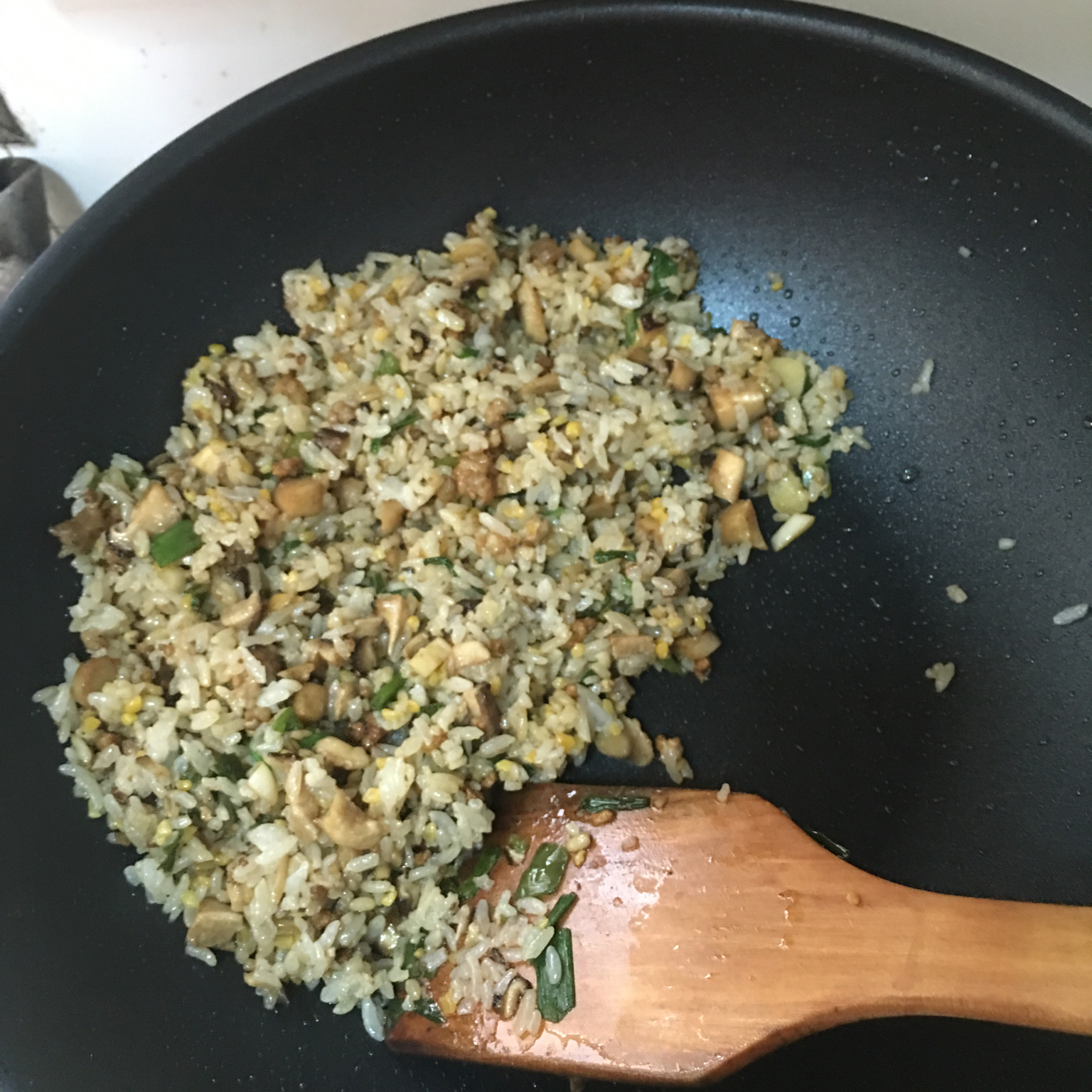 香菇油饭
