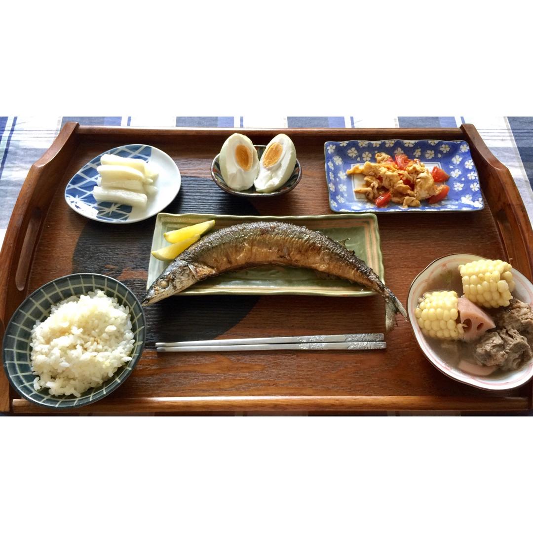 煎秋刀鱼