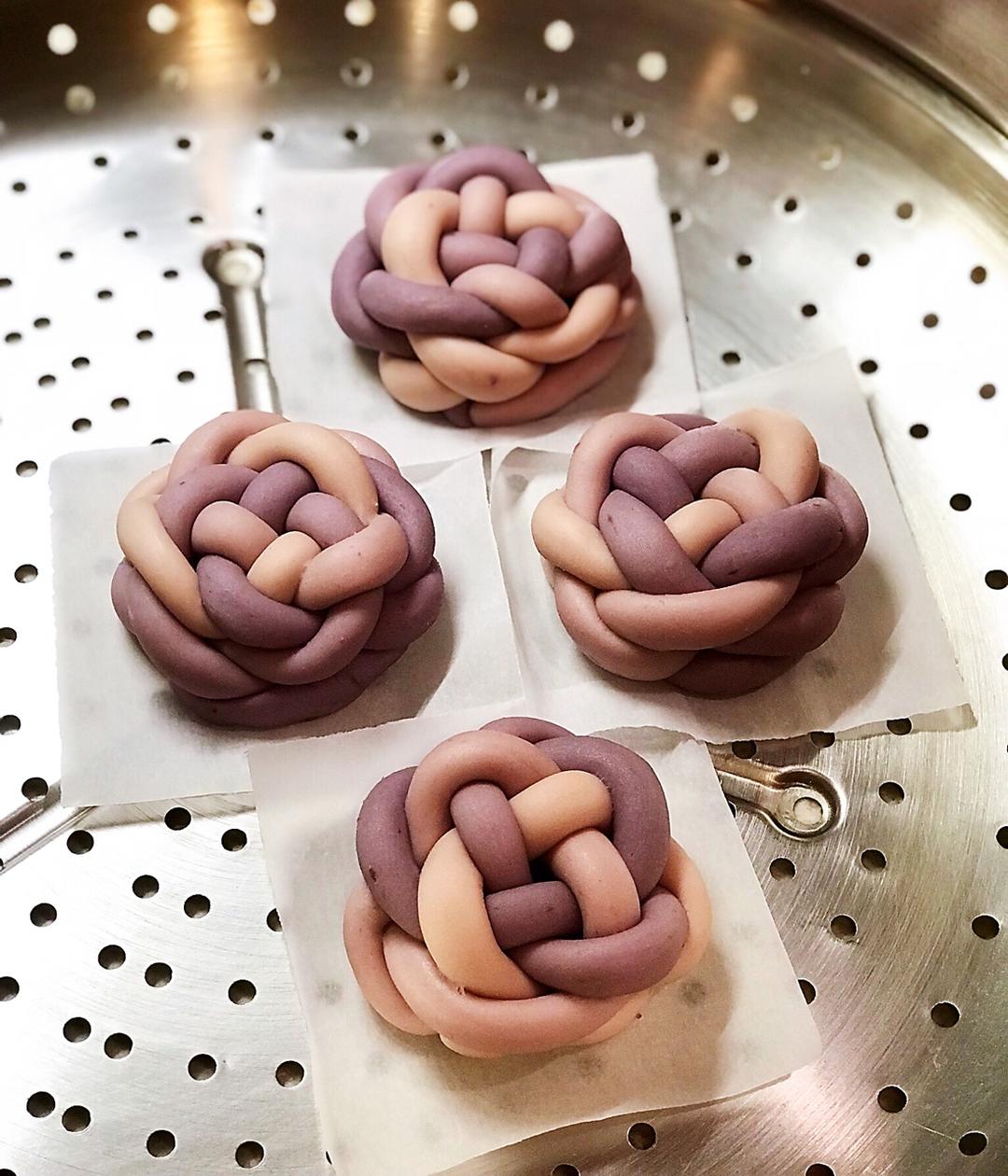 渐变紫薯绣球馒头