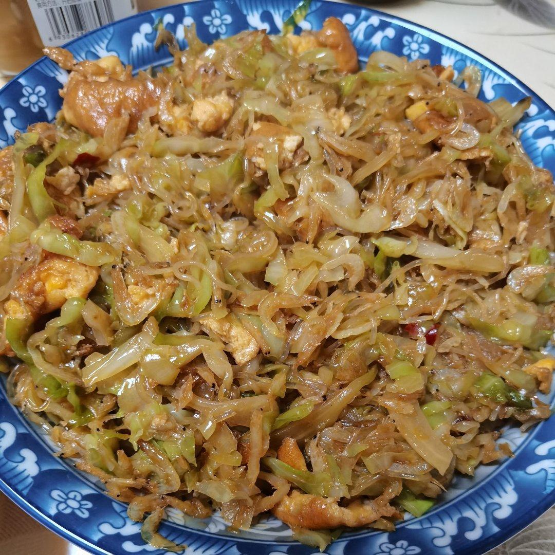 包菜粉丝炒鸡蛋