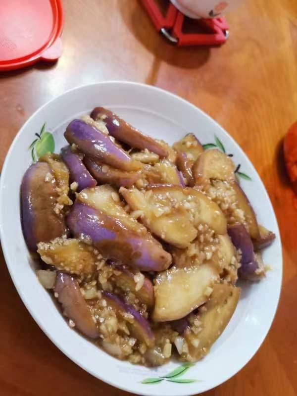 蒜蓉炒茄子（简易版）