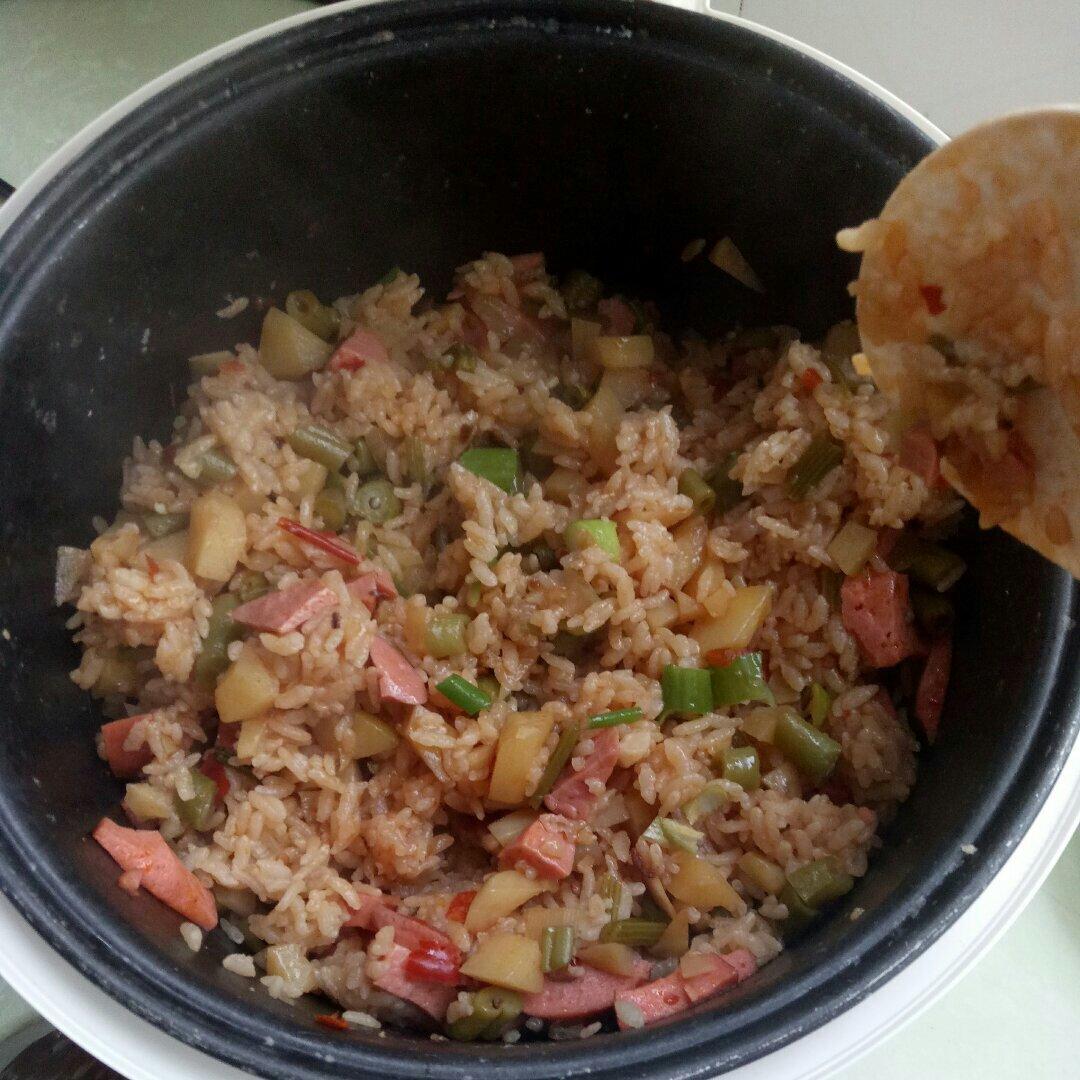 土豆焖饭（电饭锅版）