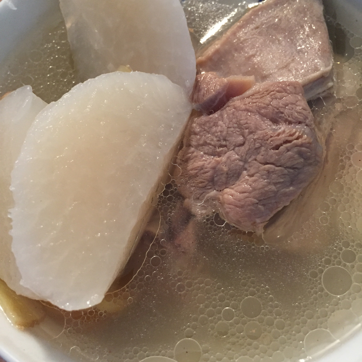萝卜炖羊排