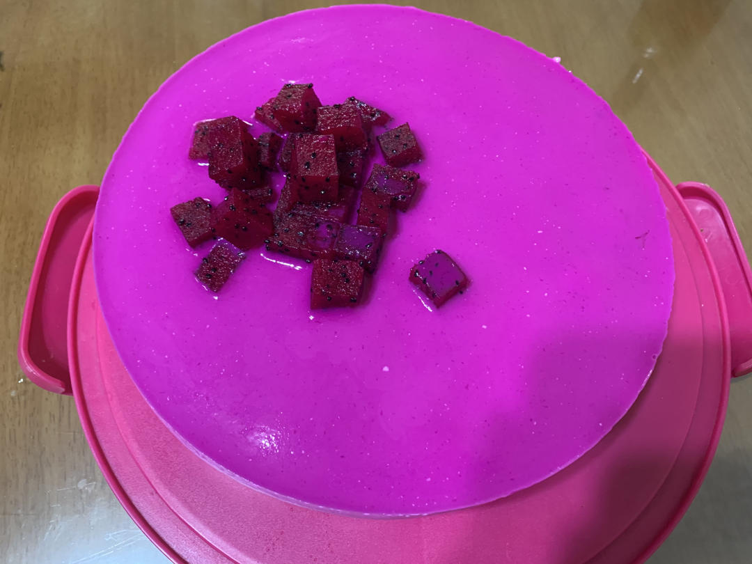 火龙果慕斯