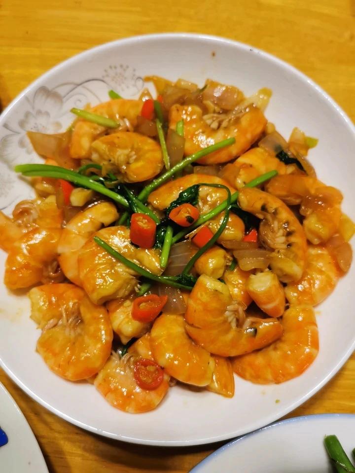 🔥好吃到连壳都舍不得吐的椒盐虾❗️