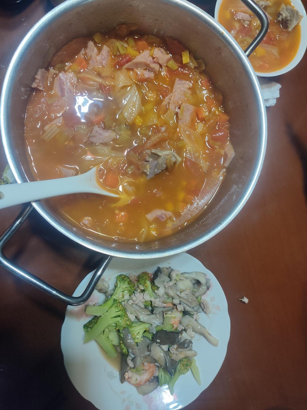 【老上海罗宋汤】罗宋汤美味的终极秘诀！多这1步，酸甜浓香馋哭人