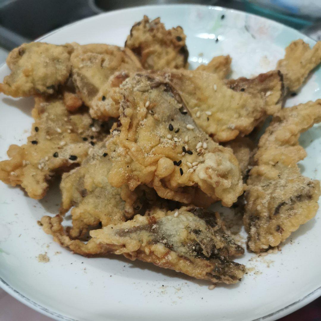 椒盐蘑菇-超好吃的下酒菜