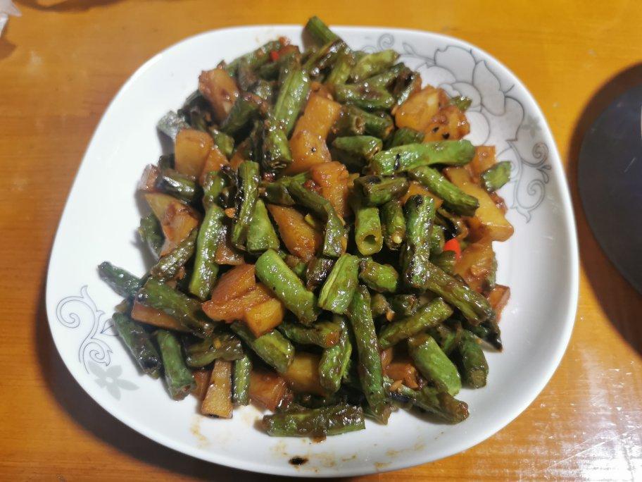 土豆炖豆角