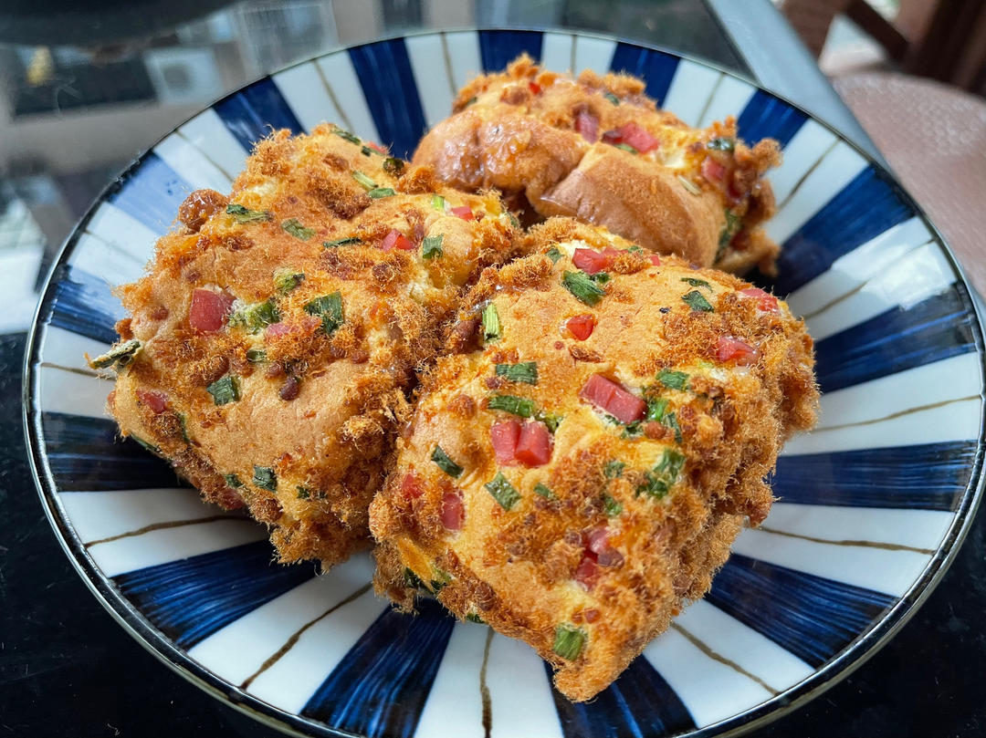 怎么卷都不裂的肉松蛋糕卷
