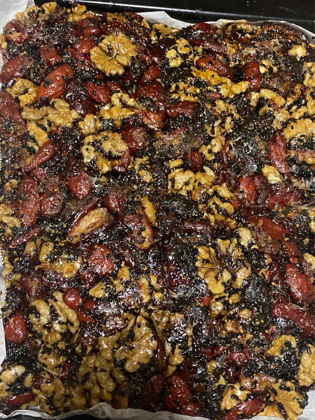 黑芝麻红枣核桃糕(特百惠版本)只需麦芽糖