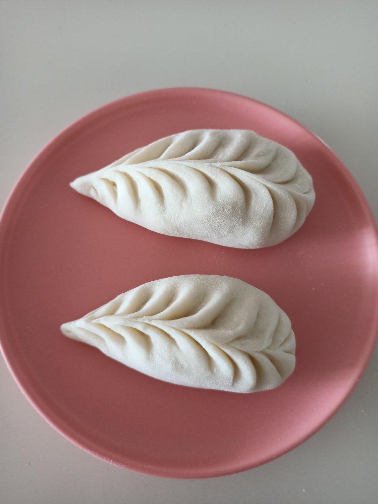 沙漠的沙做的秋叶奶黄包