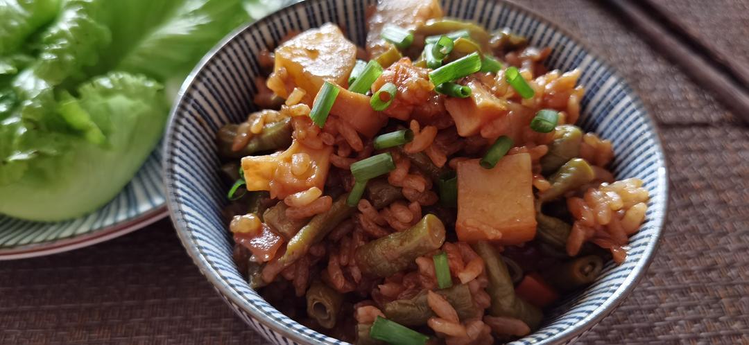 一款让人流口水的懒人饭--豆角焖米