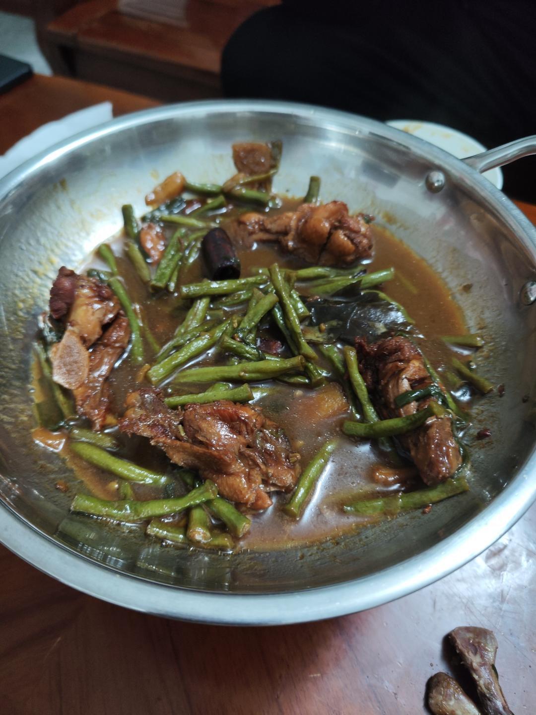 家常红烧小鸡翅根