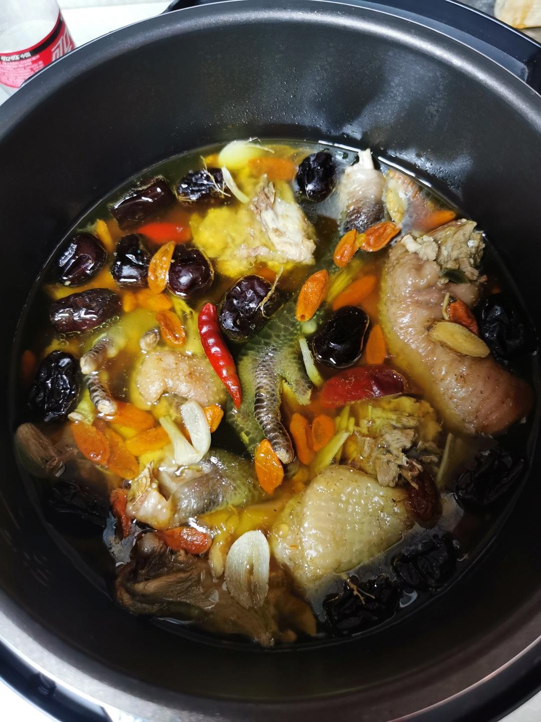 鲜人参炖鸡汤