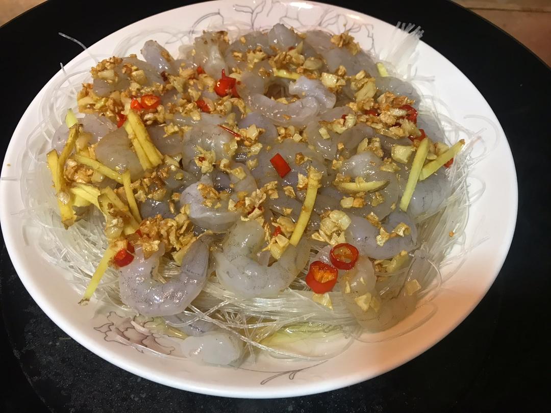 蒜蓉粉丝蒸大虾