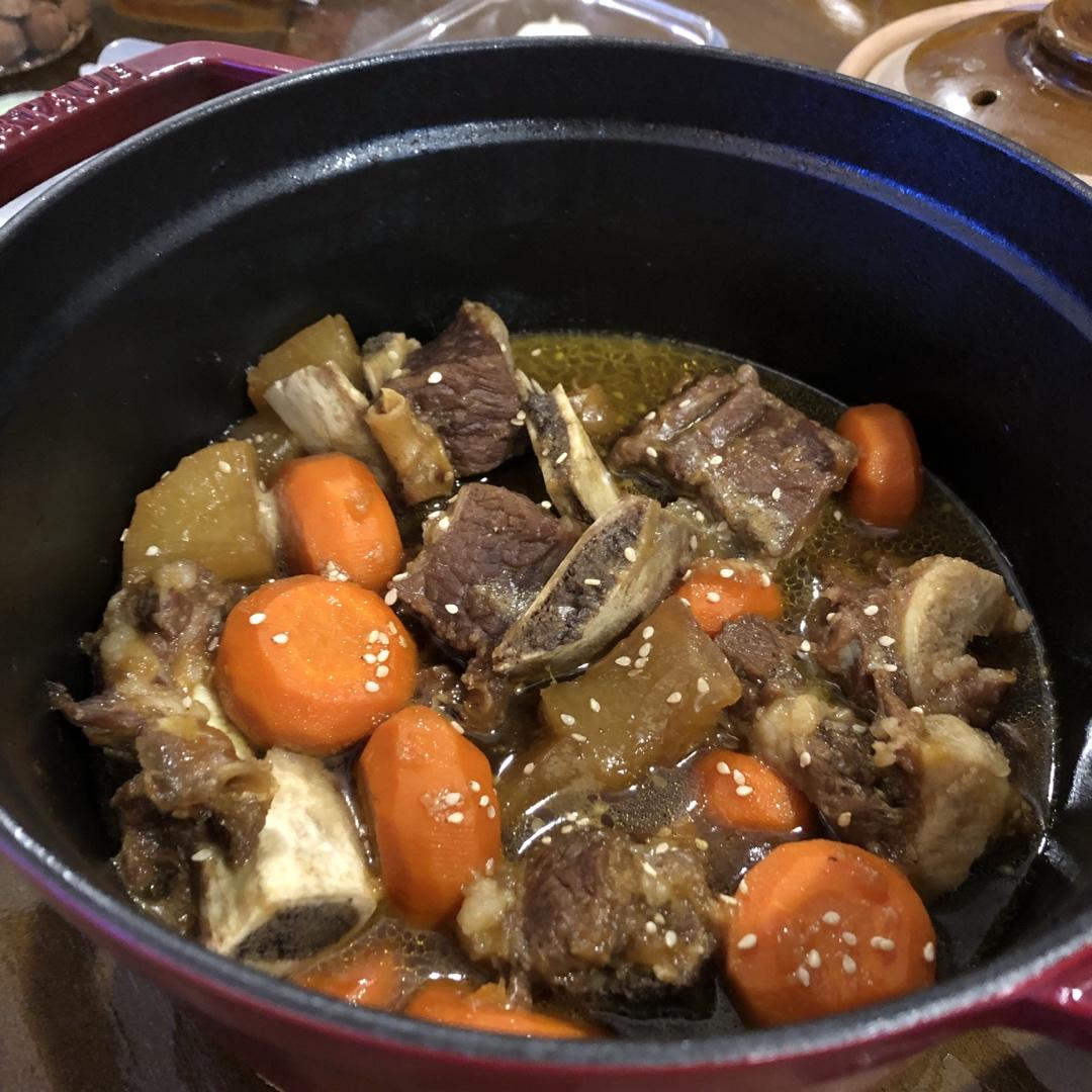 韩式炖排骨