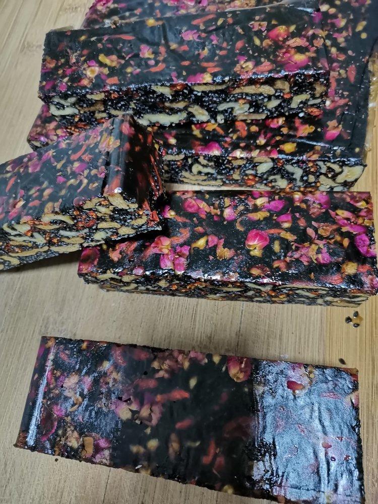 阿胶糕（固元膏）