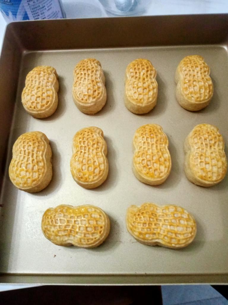 椒盐花生酥皮月饼