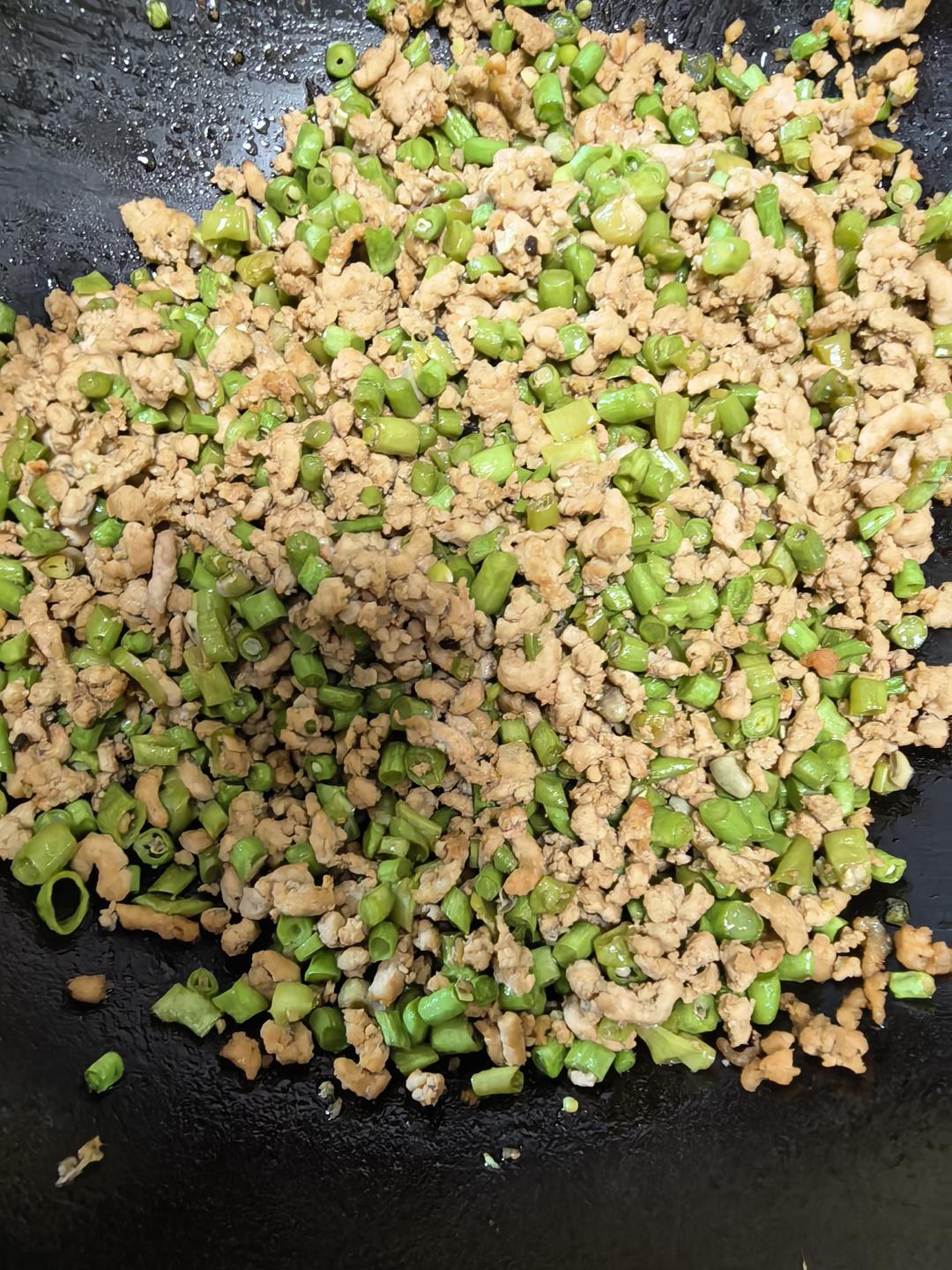 好吃又简单的豇豆酱肉包子馅儿