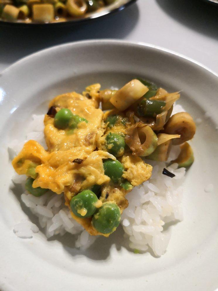 金黄翡翠（鸡蛋炒豌豆）