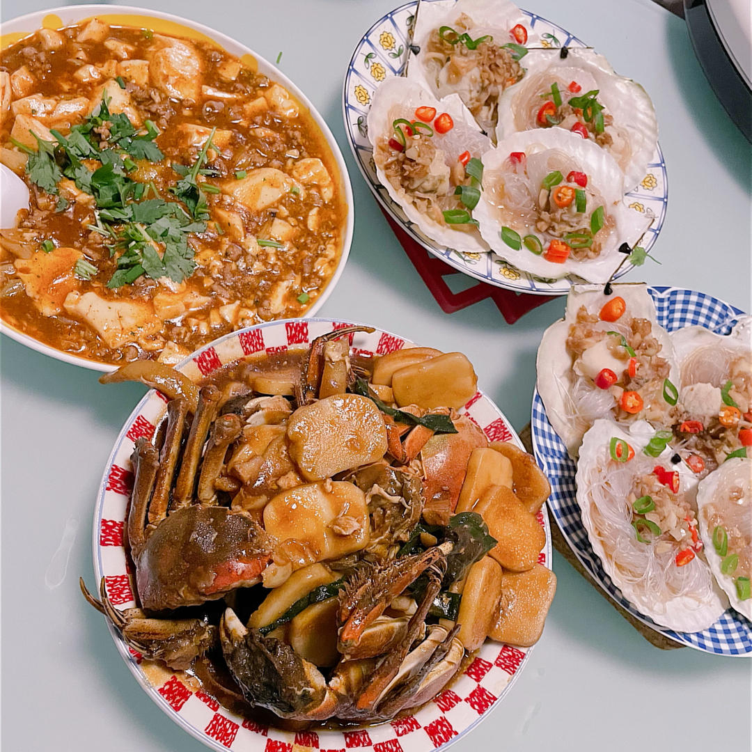 蒜蓉粉丝蒸扇贝