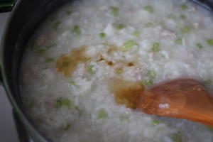 山药芹菜肉末粥——Staub珐琅铸铁锅的做法 步骤11