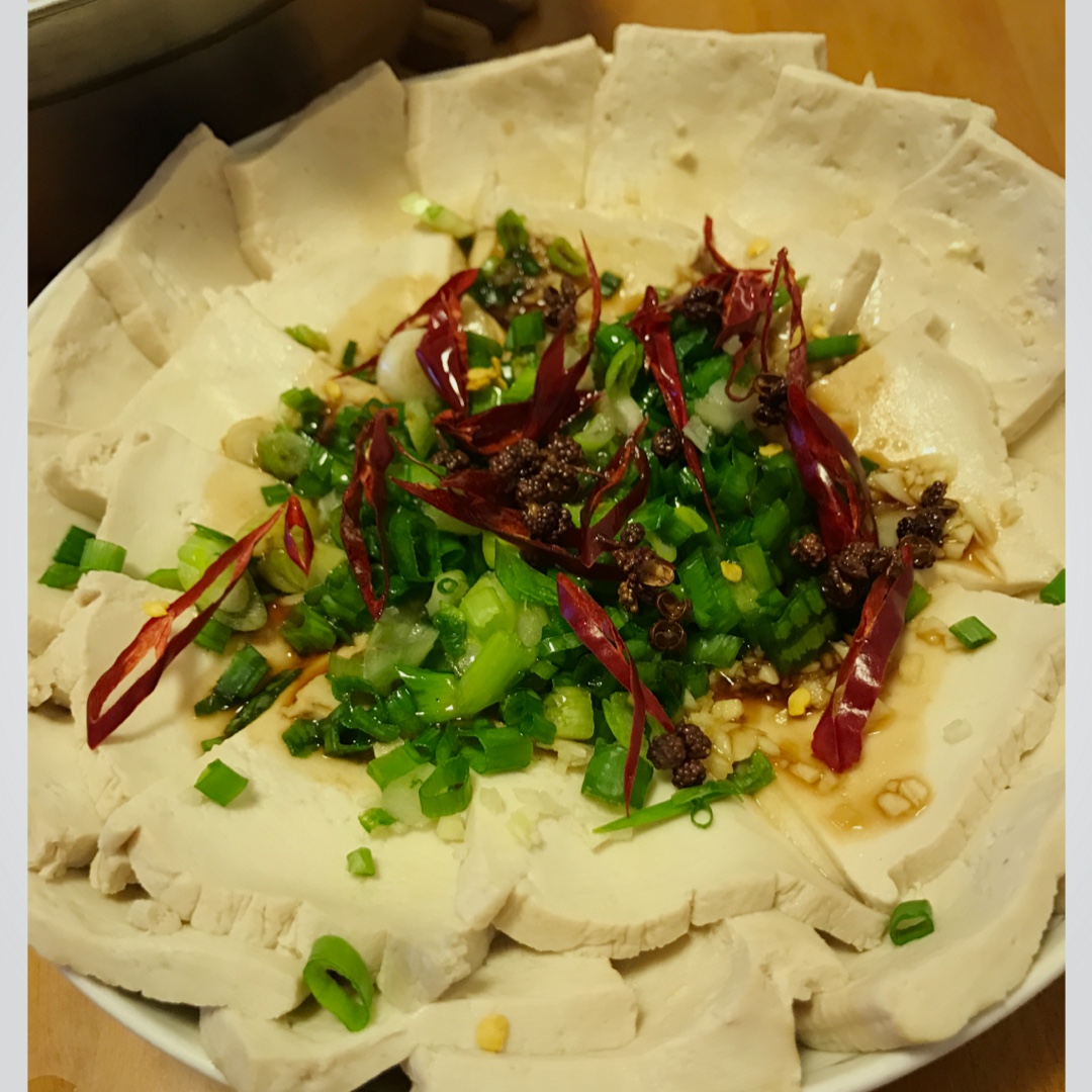 十分钟后开吃的农家豆腐