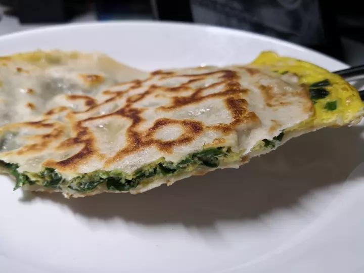方便好吃到尖叫的大韭菜饼（比其他韭菜盒子都好吃）