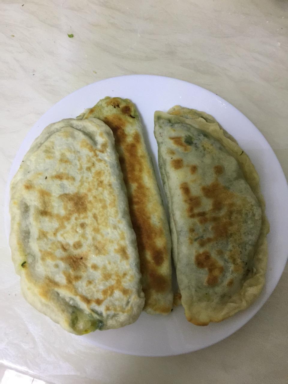 韭菜盒子 Chinese Leek and Egg Pasty