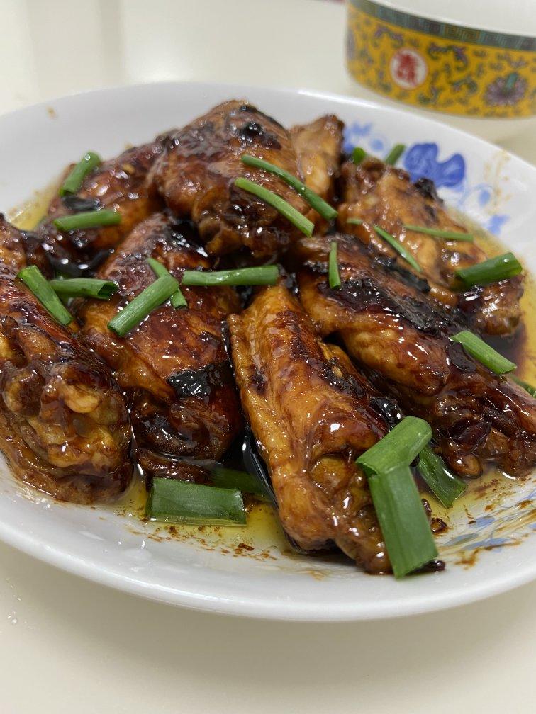 妈妈家的味道，吃了停不下来的红烧鸡翅