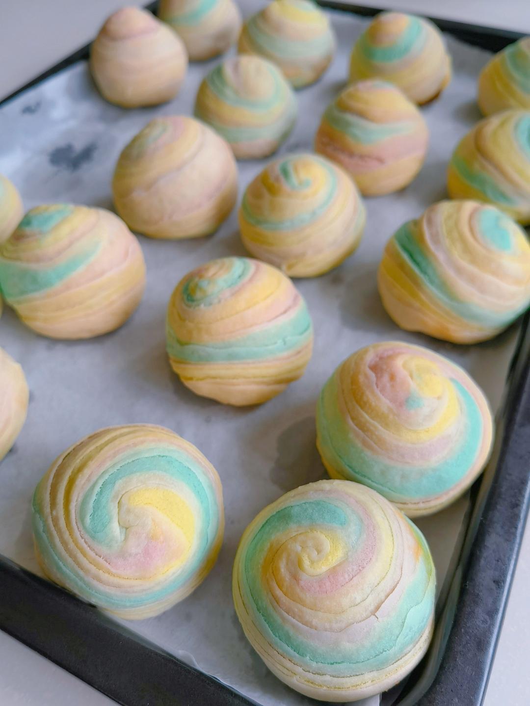 超级好看的彩虹蛋黄酥免费教程！超级详细！按照步骤就能成功！