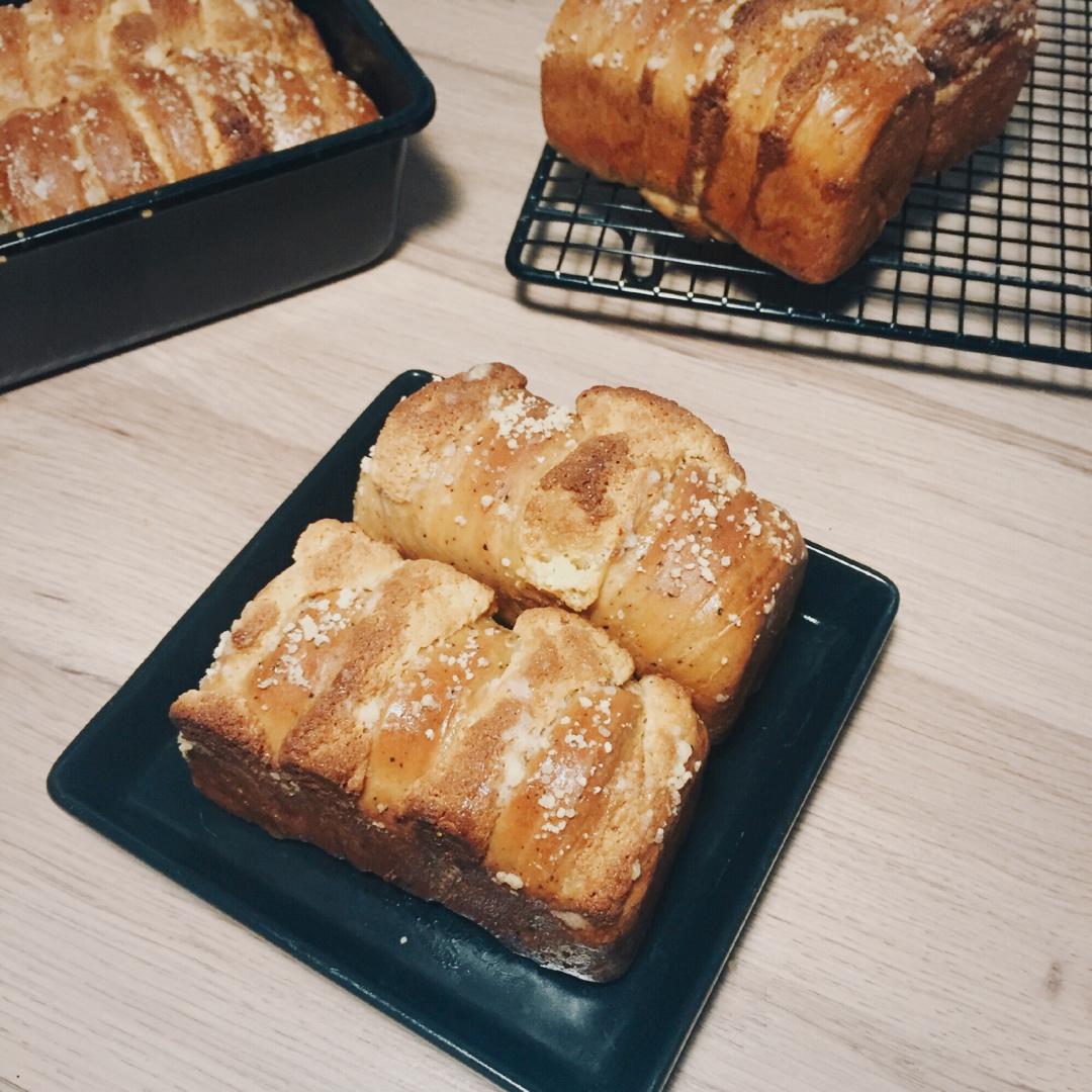 红茶奶酥面包