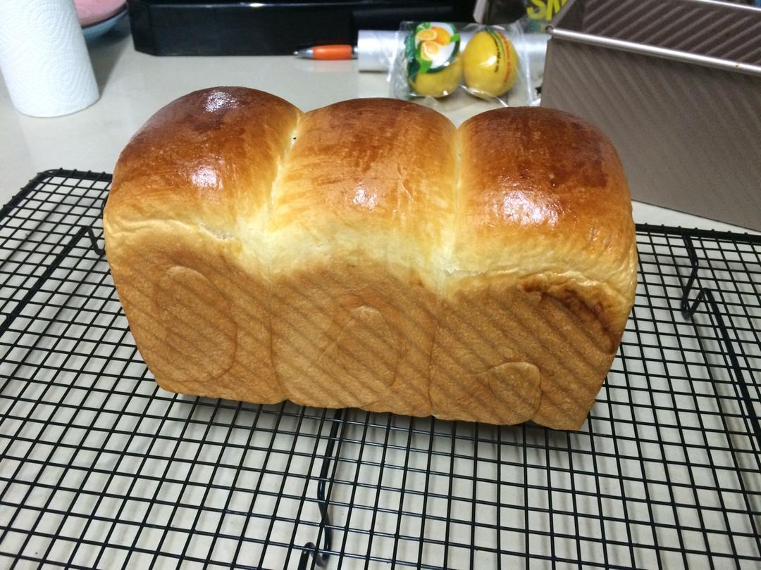 超软淡奶油吐司
