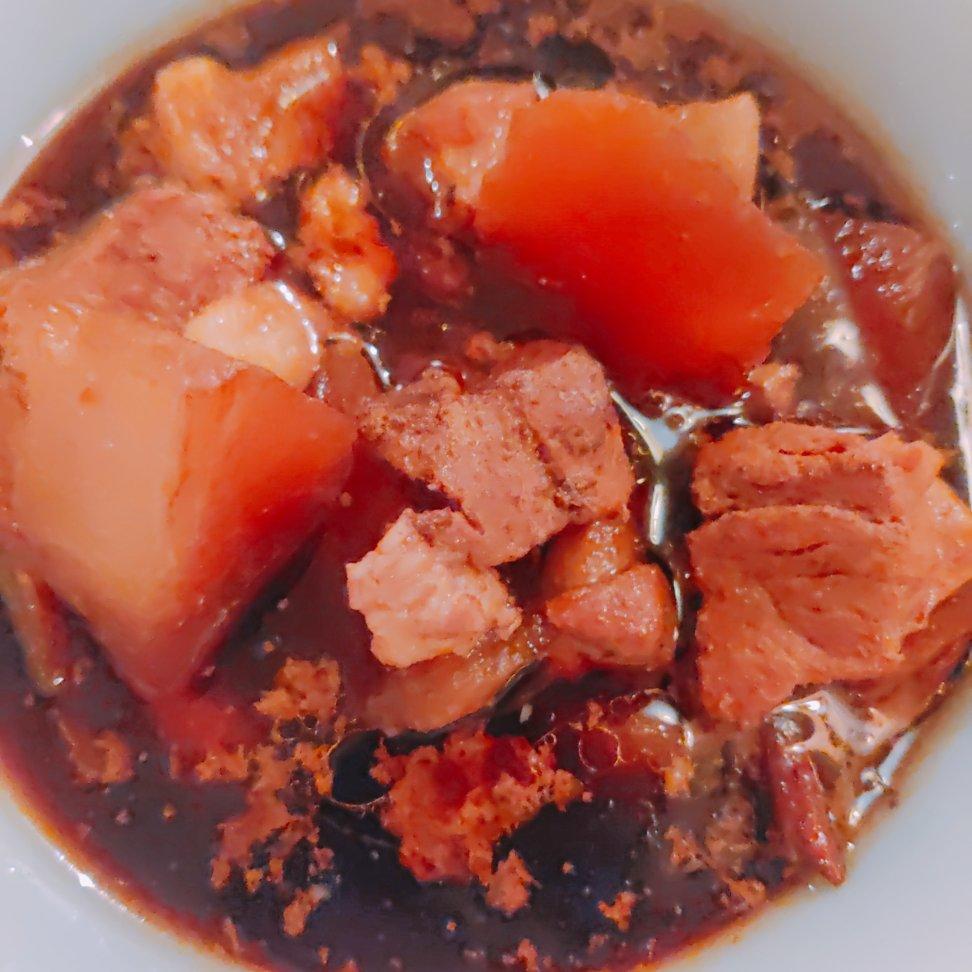 萝卜牛腩煲