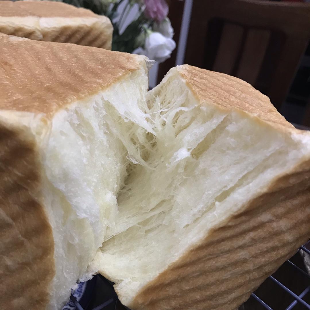 椰子油软白吐司100%拉丝