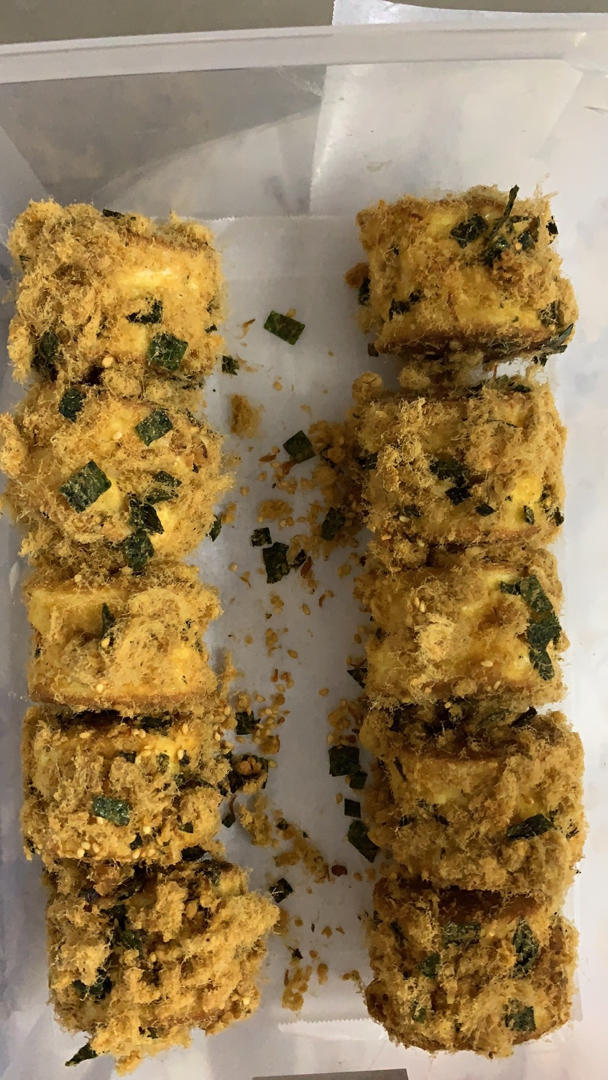 朋友都说比鲍师傅好吃的海苔肉松小贝