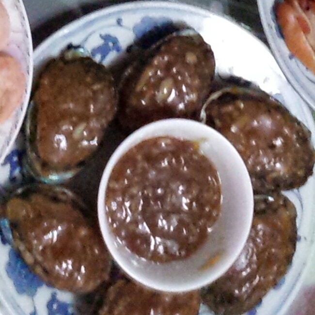 蒜蓉粉丝蒸鲍鱼