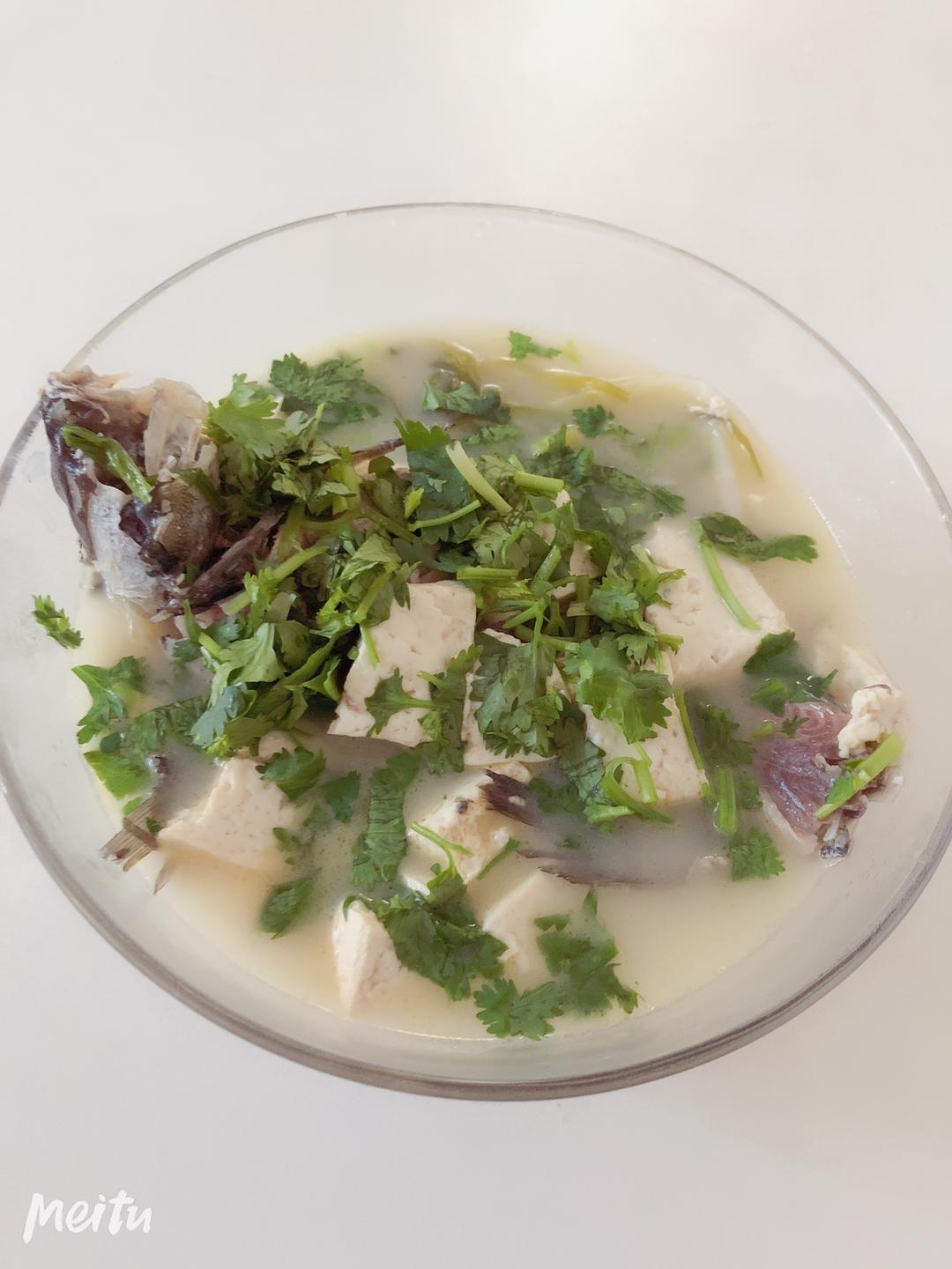鲫鱼豆腐汤