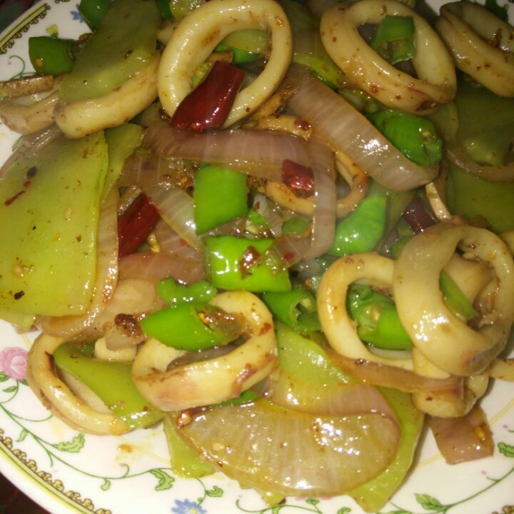 香辣鱿鱼圈