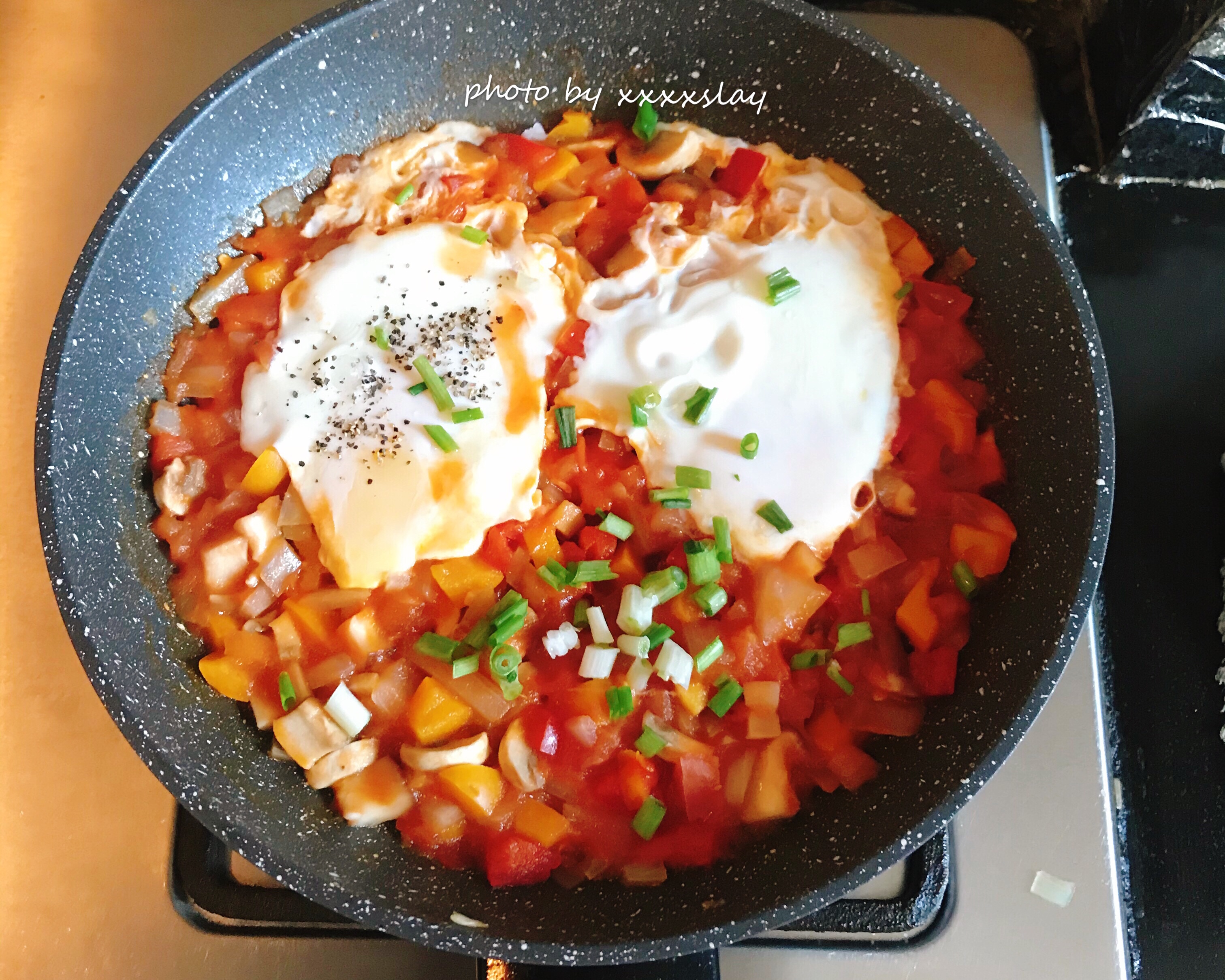 【低卡减脂‼️】你的豪华早餐 — 北非蛋🥰请查收的做法 步骤4