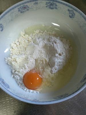 韭菜鸡蛋火腿方饼的做法 步骤7