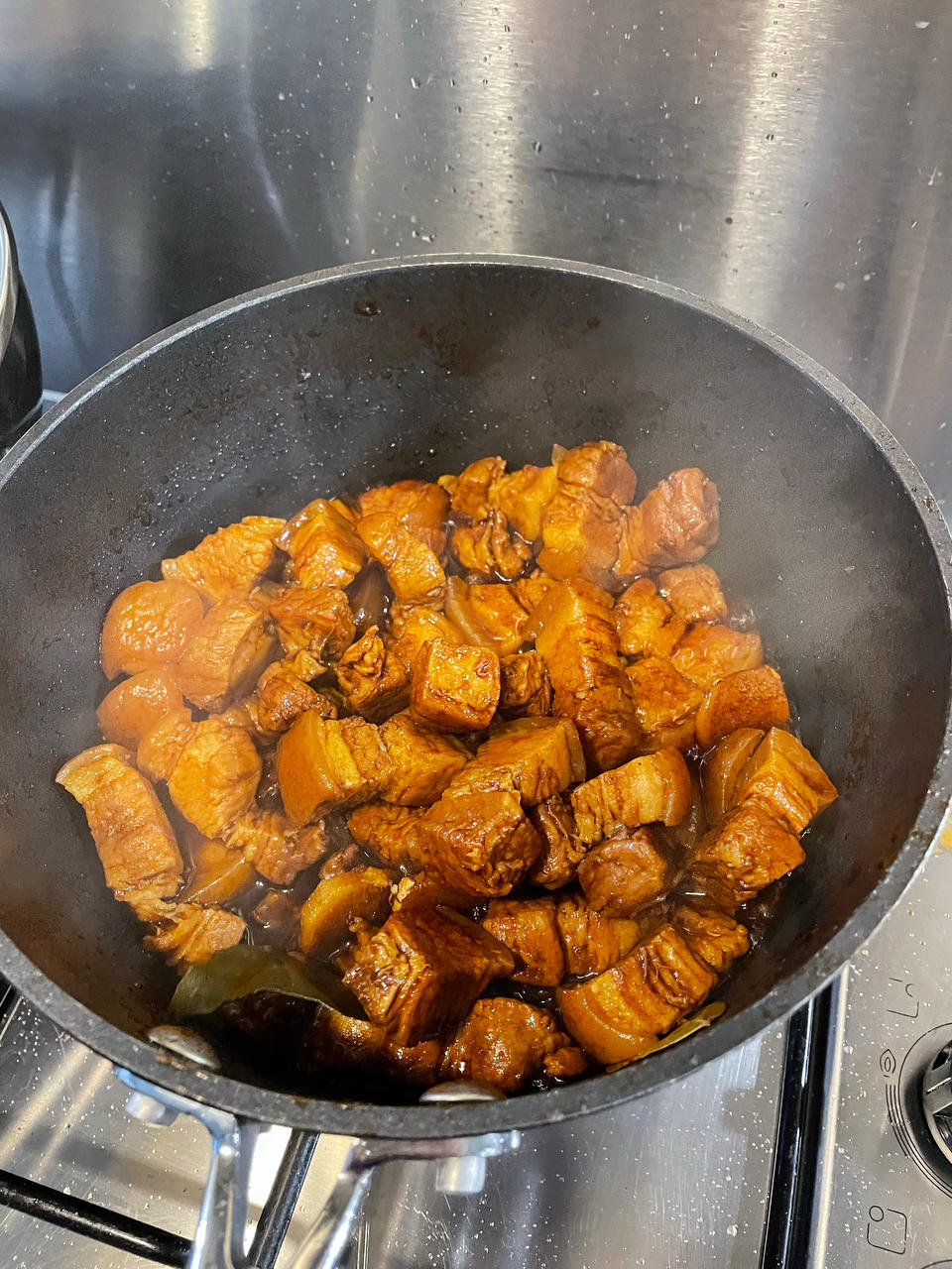 不焯水不放油的家常红烧肉