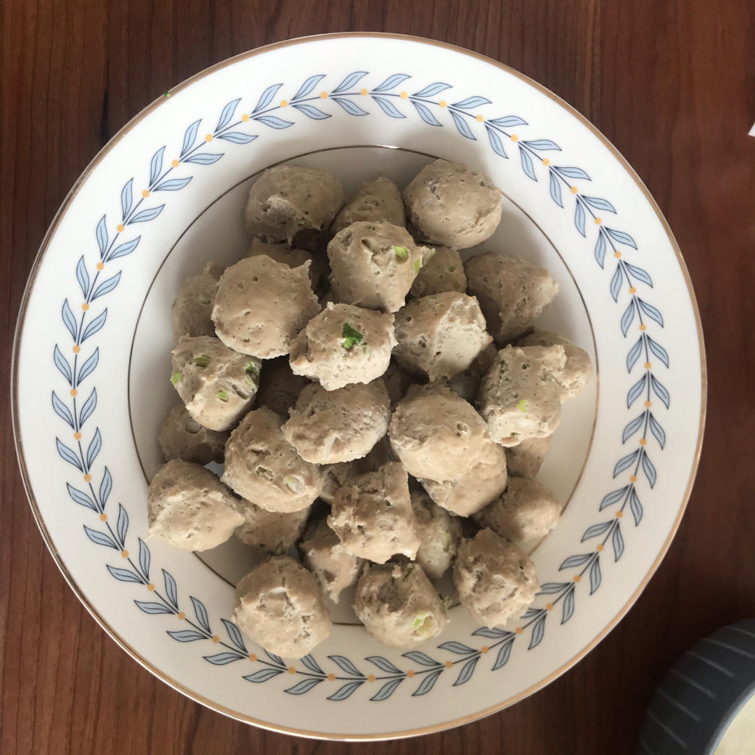 水汆肉丸子