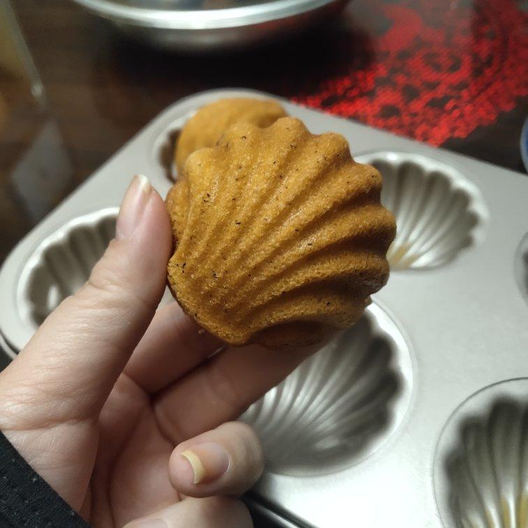 红茶柠香玛德琳
