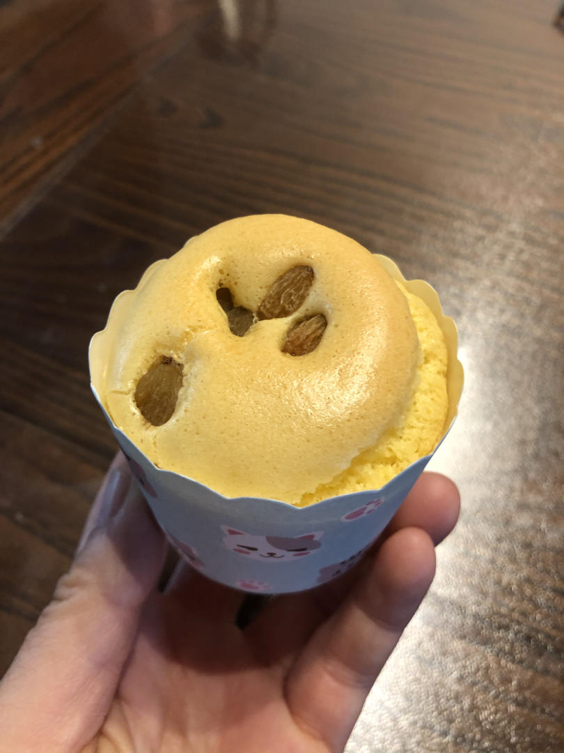 纸杯蛋糕 8寸戚风蛋糕的量