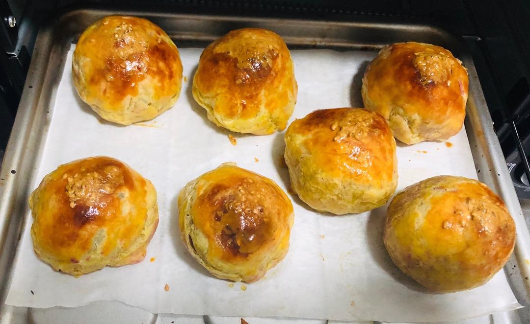 简易版紫薯蛋黄酥