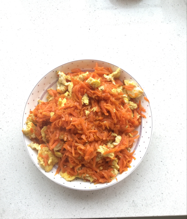 胡萝卜炒鸡蛋
