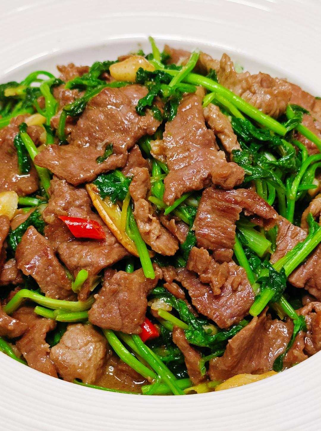 香菜炒牛肉